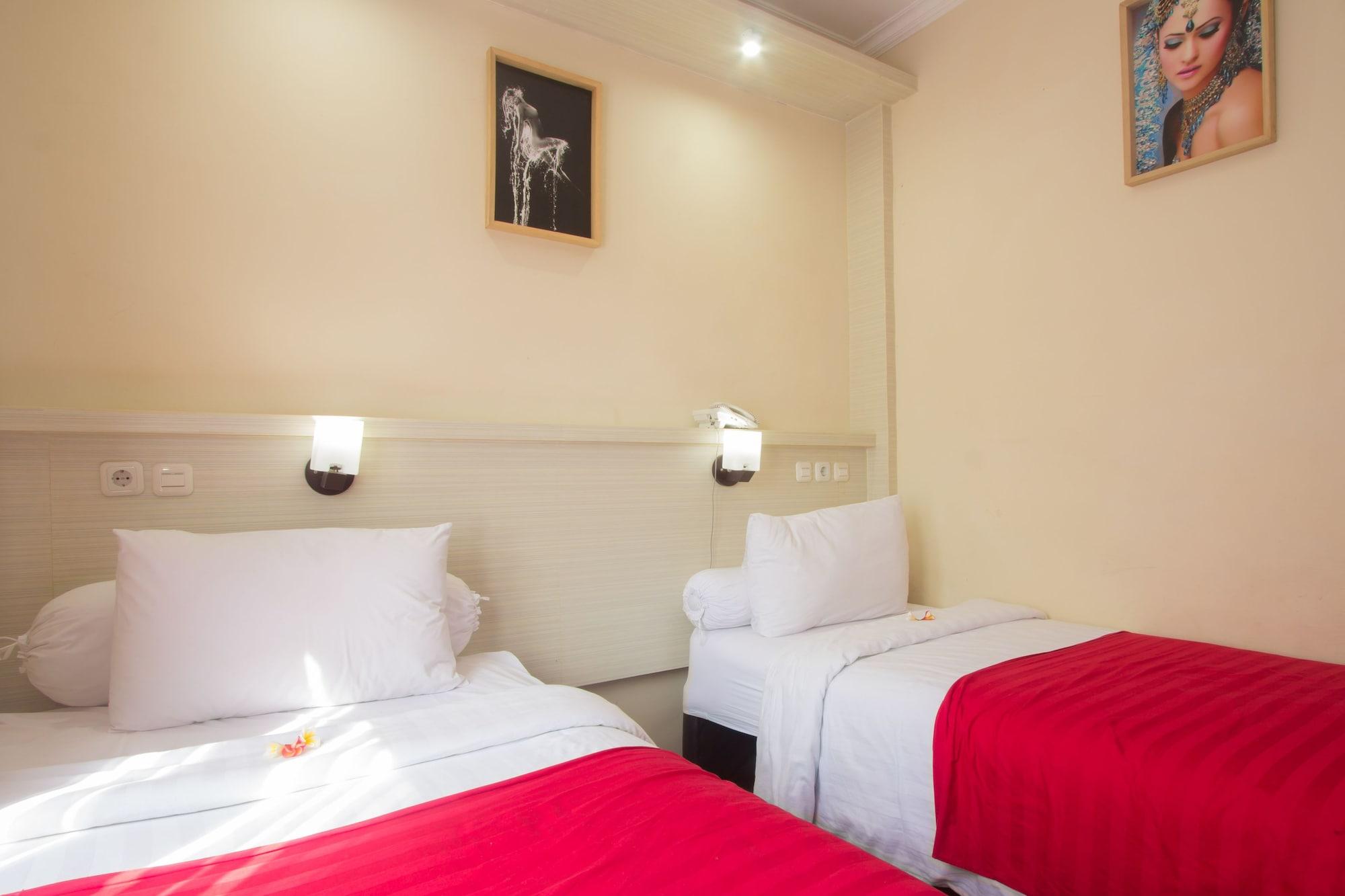 Maxi Hotel Kedonganan Jimbaran Exterior foto